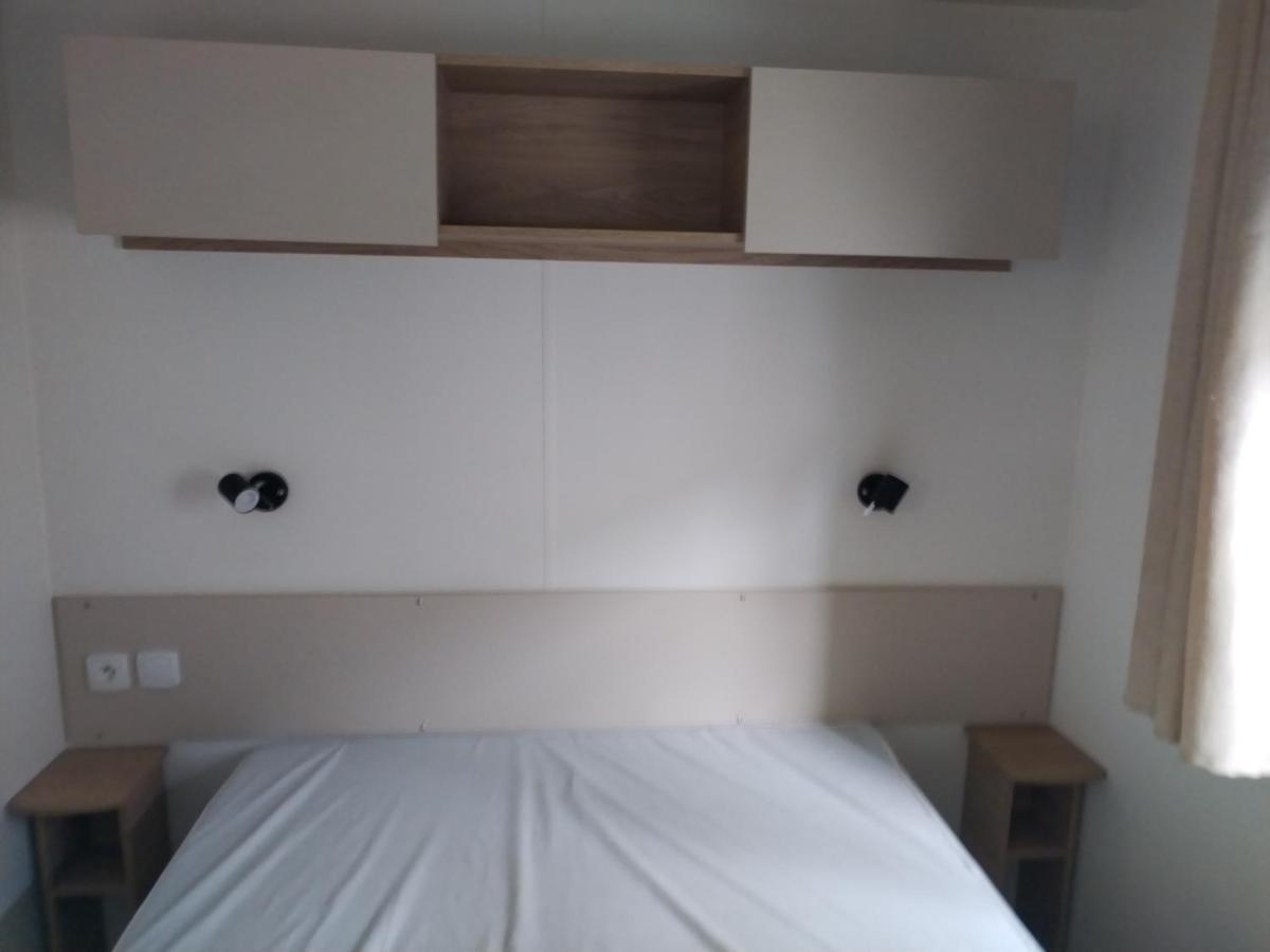 Les Sables Du Midi Hotel เซริญญ็อง ภายนอก รูปภาพ