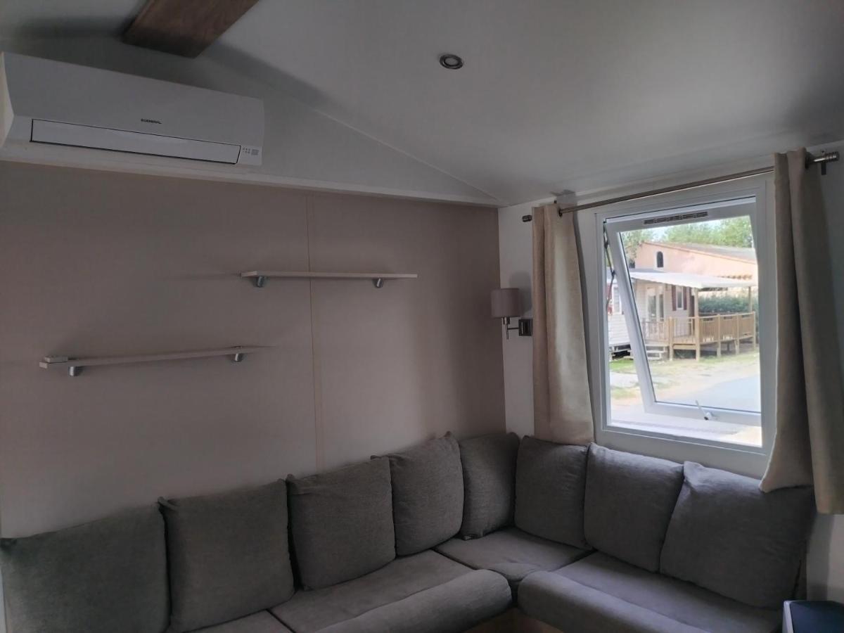 Les Sables Du Midi Hotel เซริญญ็อง ภายนอก รูปภาพ