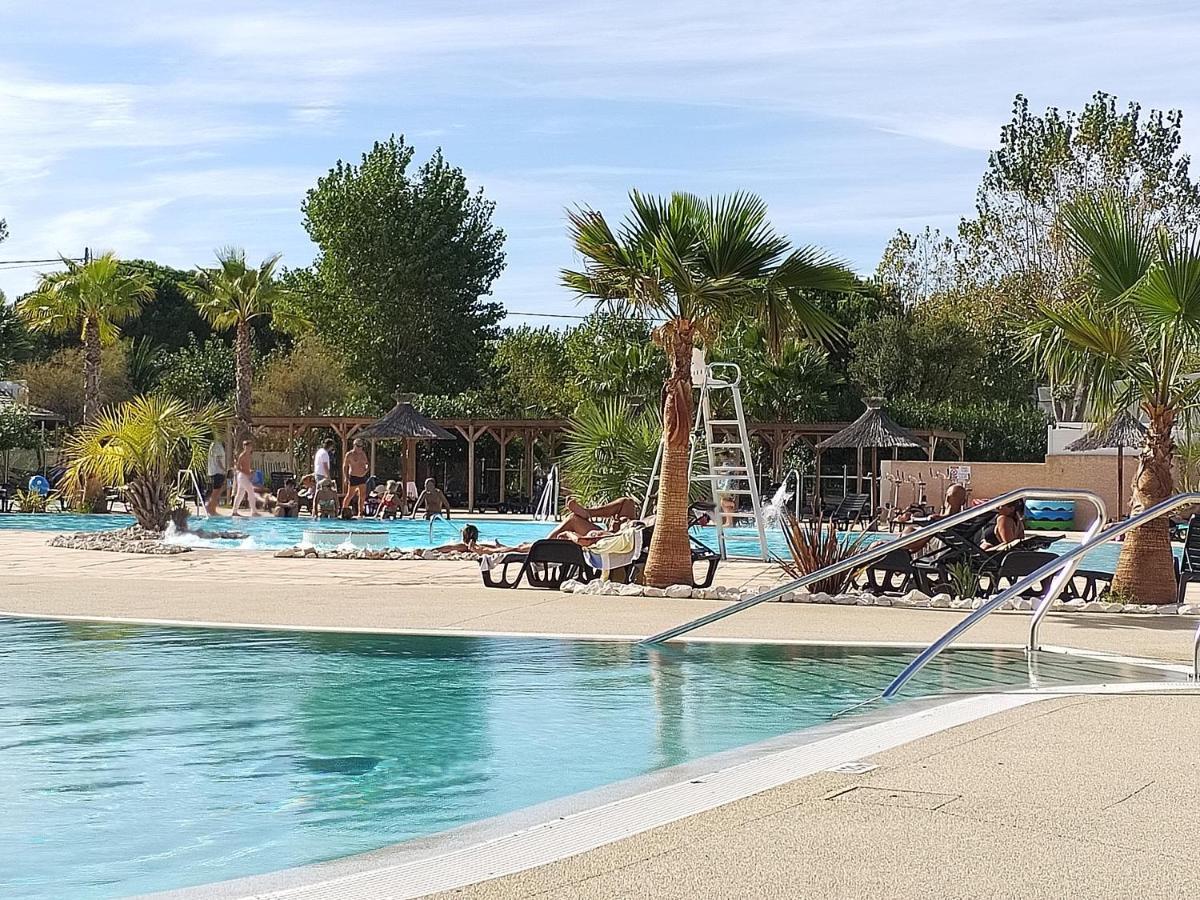 Les Sables Du Midi Hotel เซริญญ็อง ภายนอก รูปภาพ